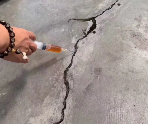 菏泽混凝土裂缝修补技术详解​